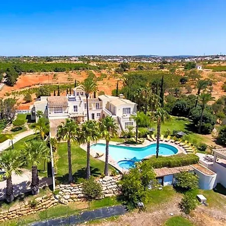 Guia Sleeps 15 With Pool Air Con And Wifi Βίλα Guia (Faro)