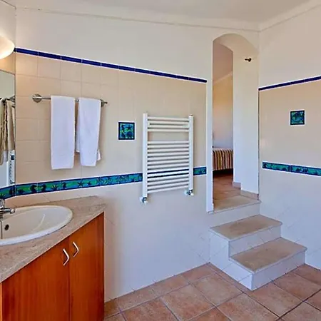 Villa Guia Sleeps 15 With Pool Air Con And Wifi